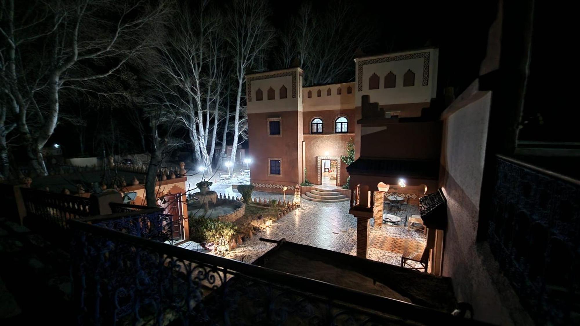 Berbere De La Montagne Hotel Imdiazene Экстерьер фото