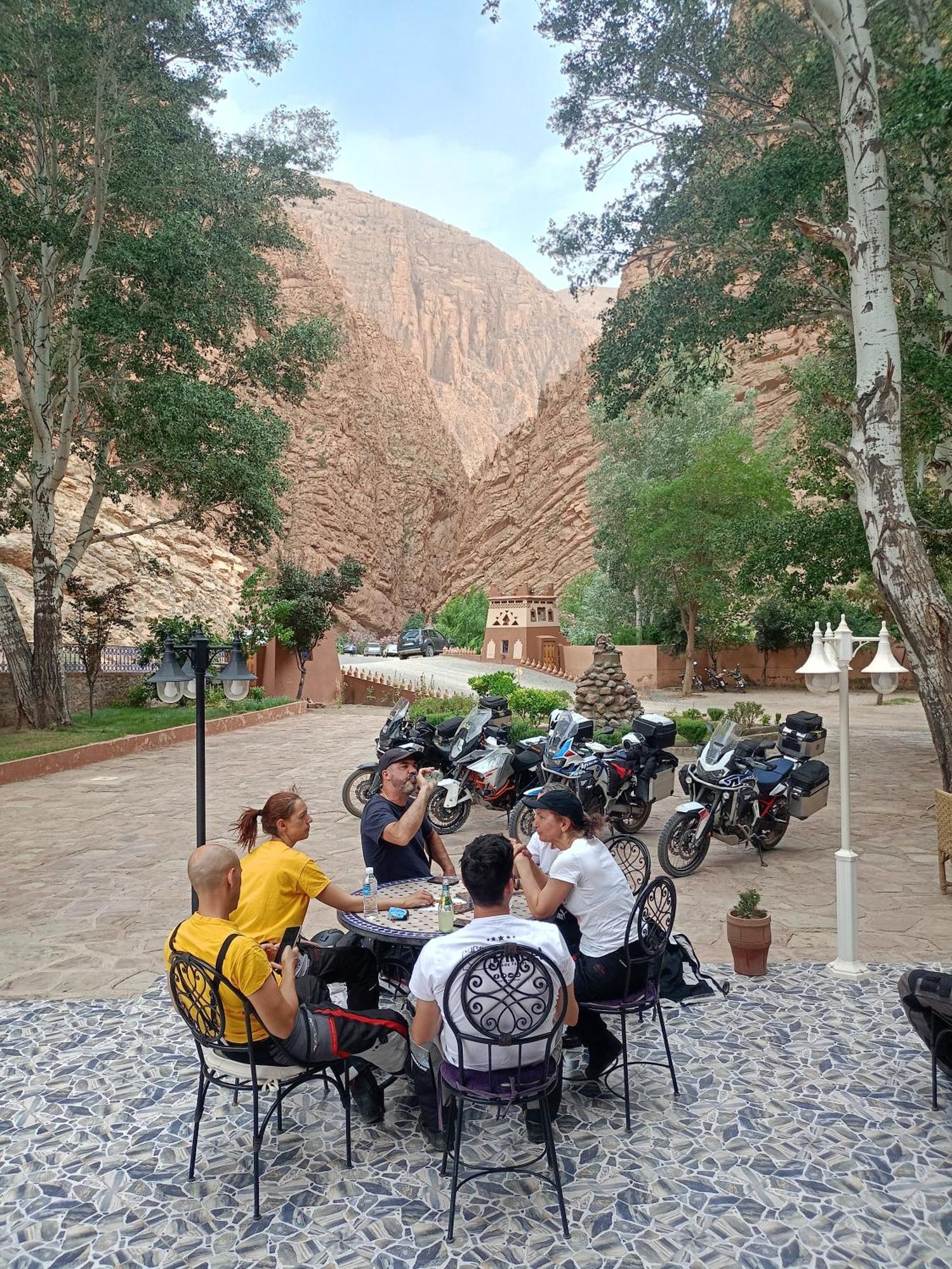 Berbere De La Montagne Hotel Imdiazene Экстерьер фото