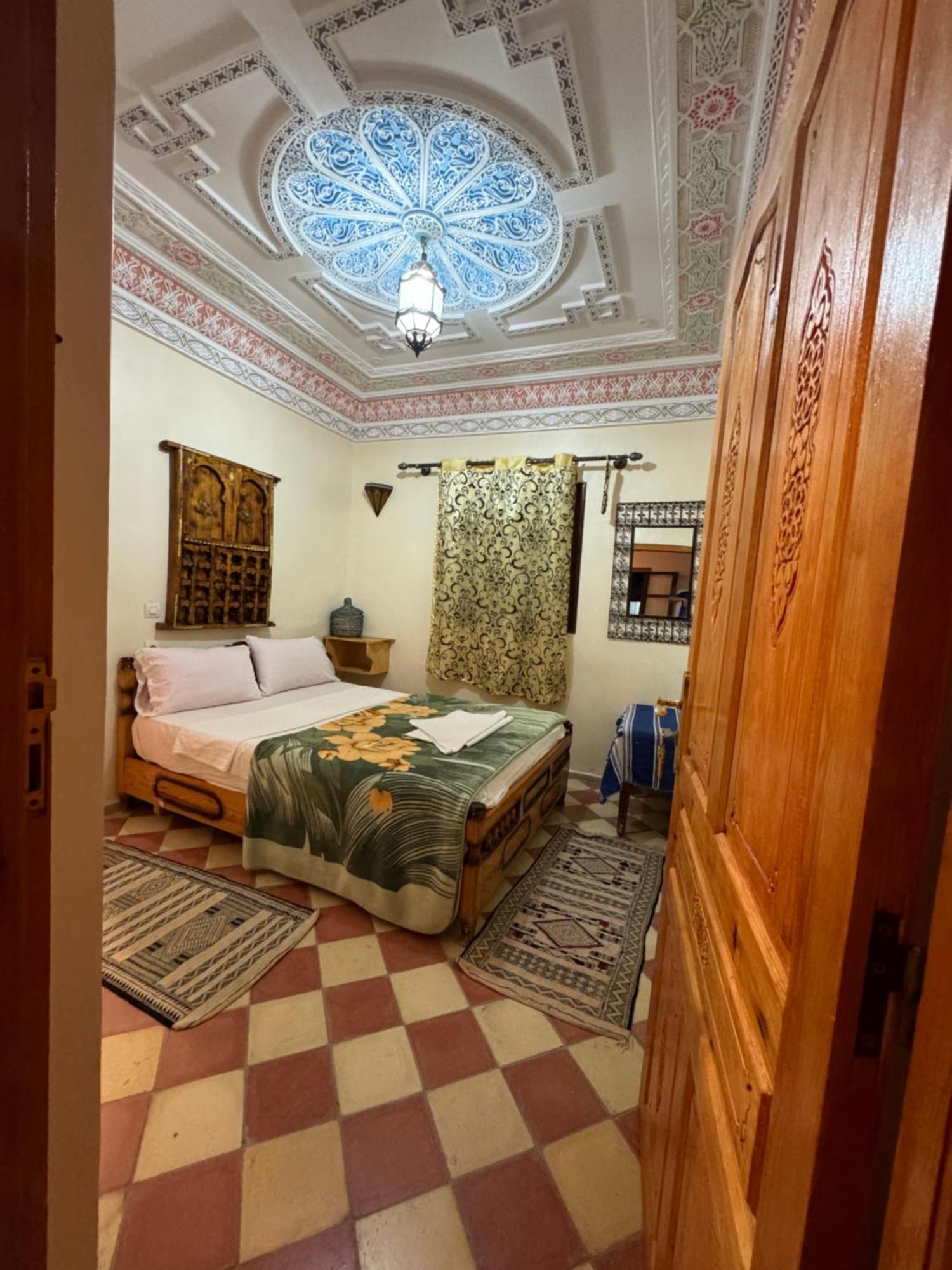 Berbere De La Montagne Hotel Imdiazene Экстерьер фото